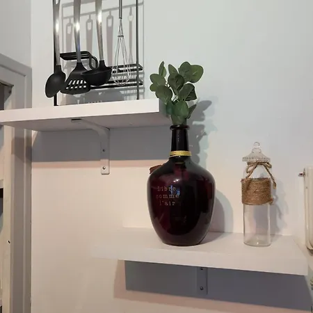 Break Apartment